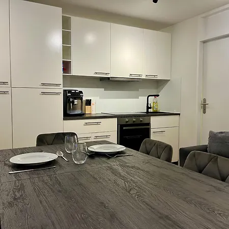 G&p Housing * Altensteig